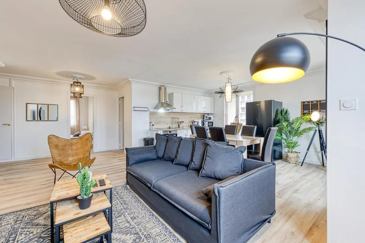Magnificent Apartment, 4 Bedrooms, Fiber Wifi Grenoble Appartement