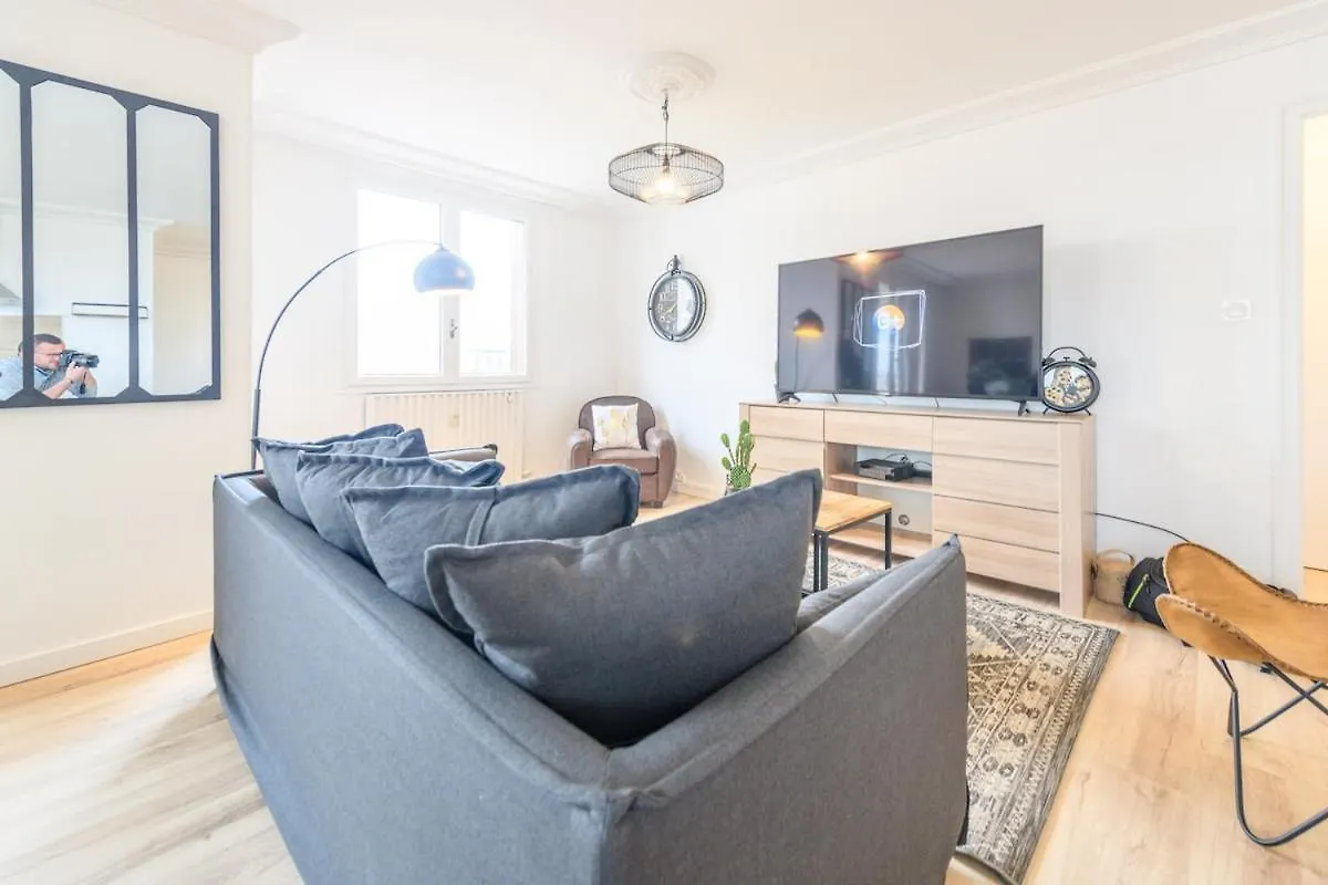 Appartement Magnificent Apartment, 4 Bedrooms, Fiber Wifi Grenoble