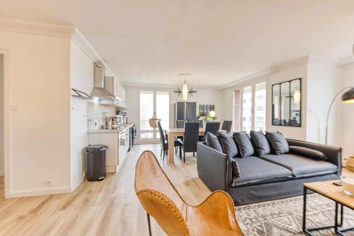 Magnificent Apartment, 4 Bedrooms, Fiber Wifi Grenoble 0*,