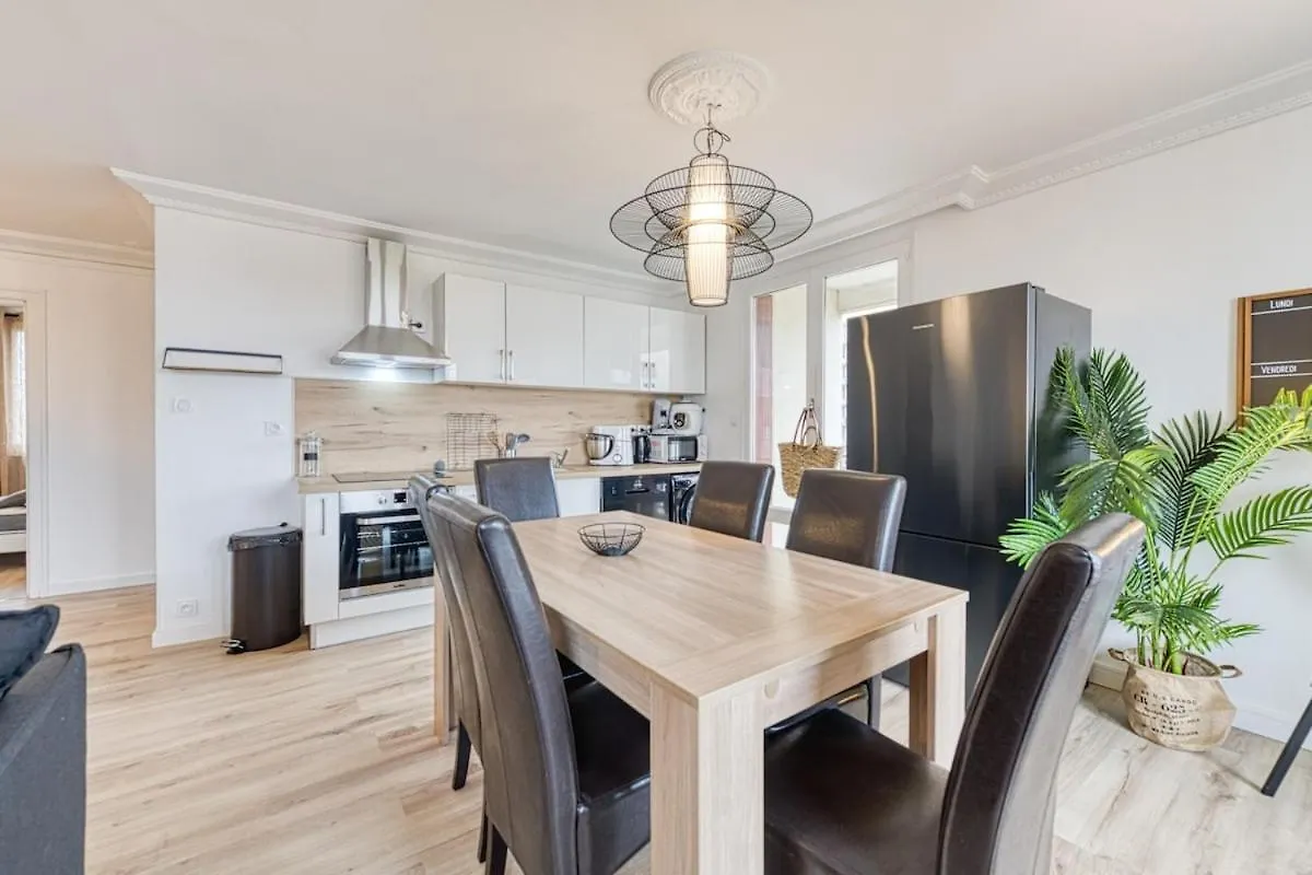 Magnificent Apartment, 4 Bedrooms, Fiber Wifi Grenoble 0*,