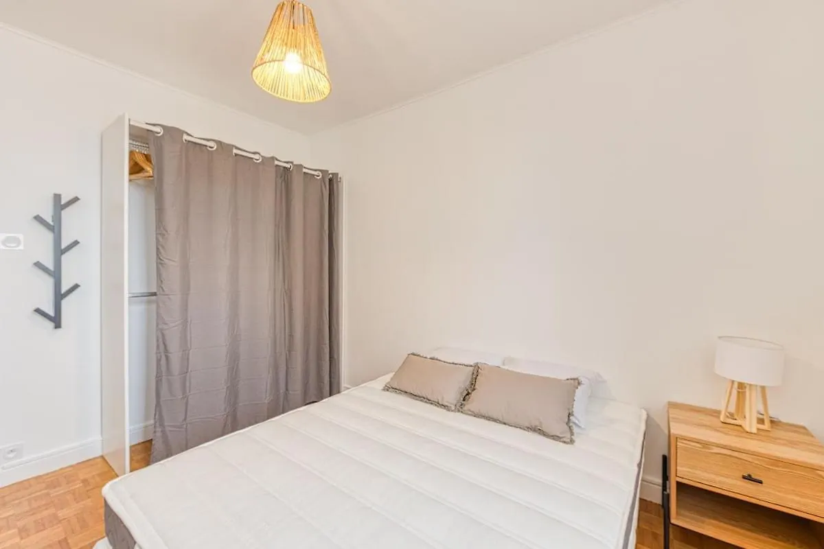Magnificent Apartment, 4 Bedrooms, Fiber Wifi Grenoble Appartement