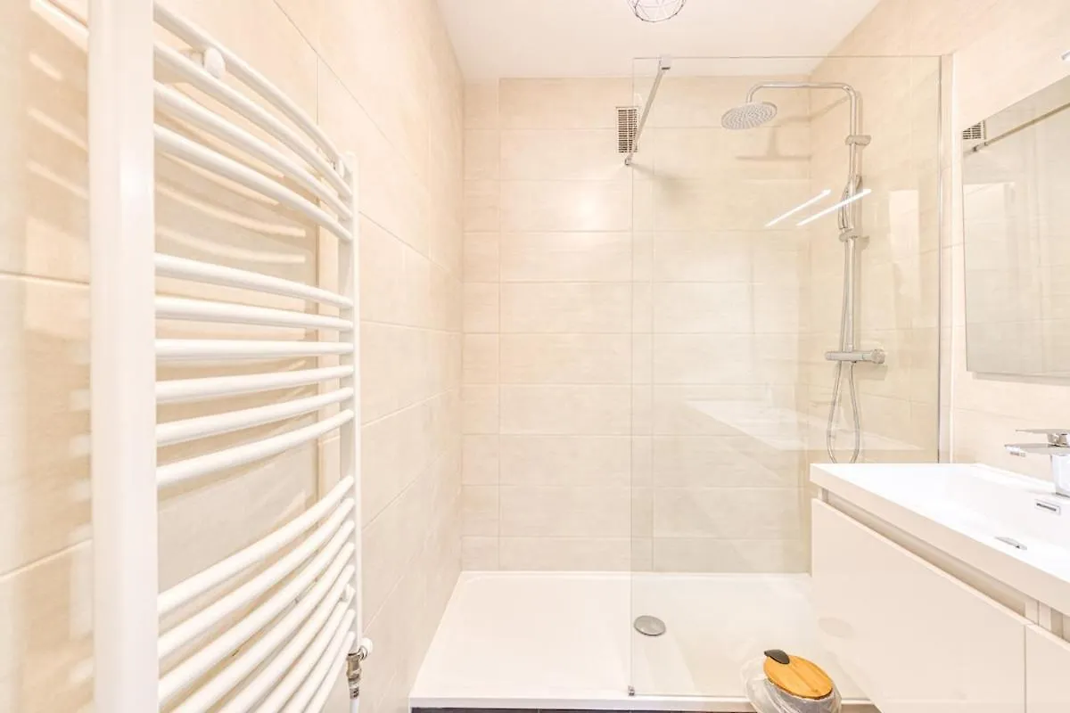 Appartement Magnificent Apartment, 4 Bedrooms, Fiber Wifi Grenoble