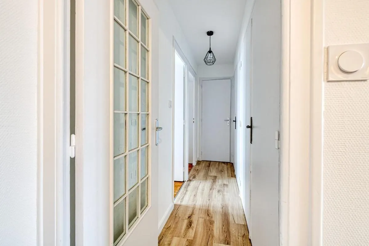 Appartamento Magnificent Apartment, 4 Bedrooms, Fiber Wifi Grenoble Francia