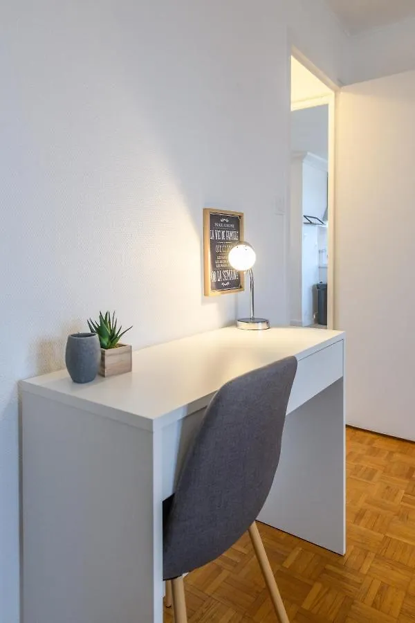 Magnificent Apartment, 4 Bedrooms, Fiber Wifi Grenoble